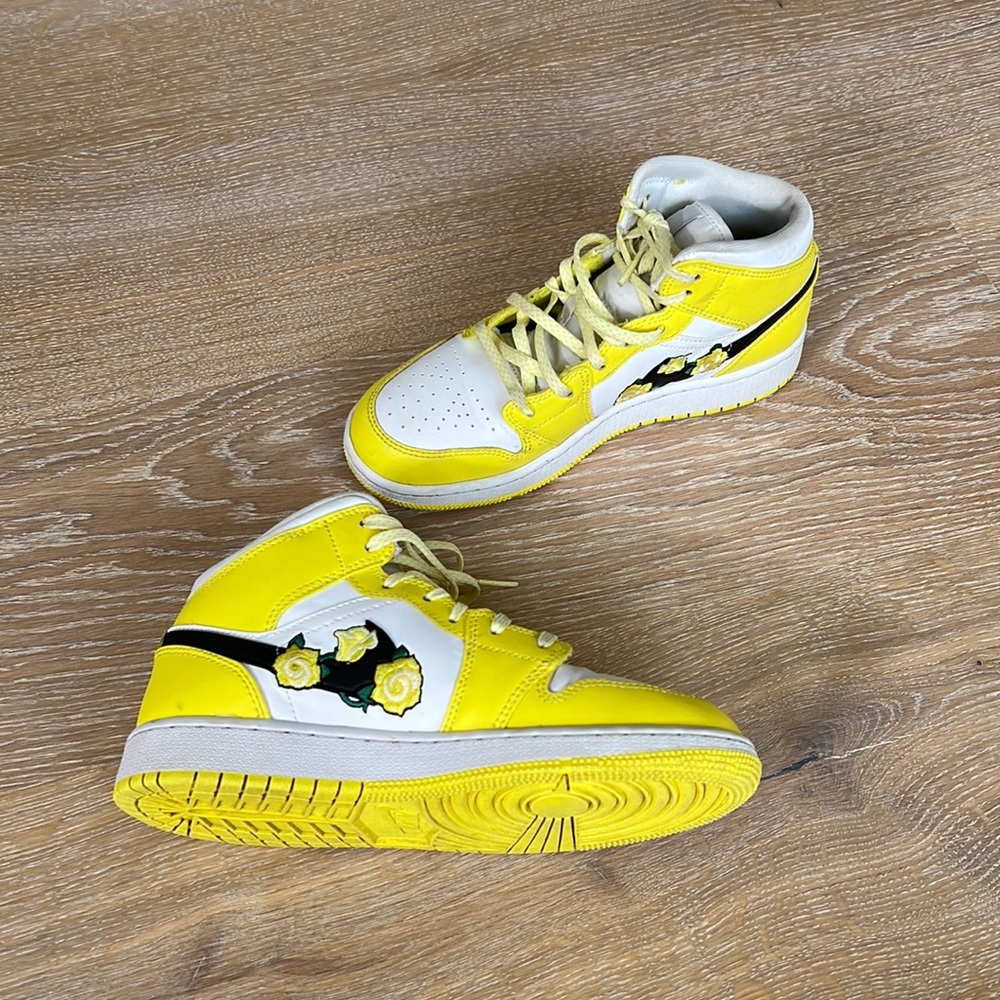 Youth Yellow Rose Air Jordan’s